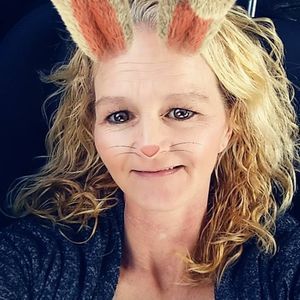 Meet your Posher, Roxie